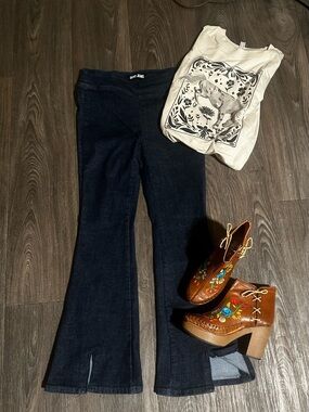 DKNY Dark Blue Denim Jeans
